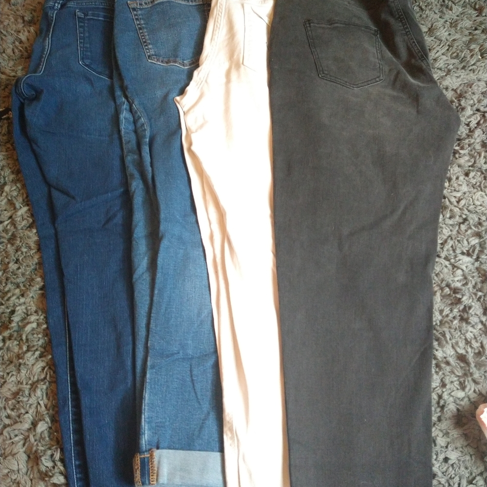 Maternity pants/skirts
